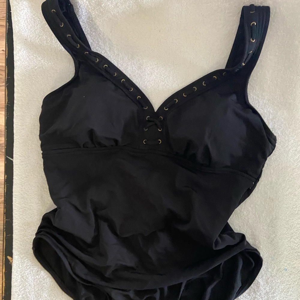 One piece swimsuit